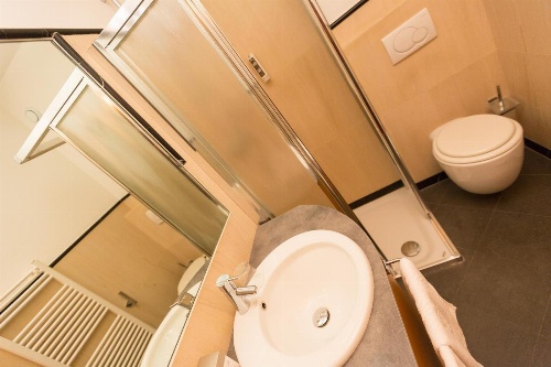 Hotel Touring image 3