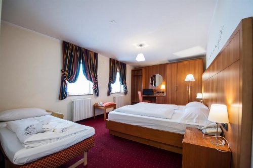 Hotel Touring image 35