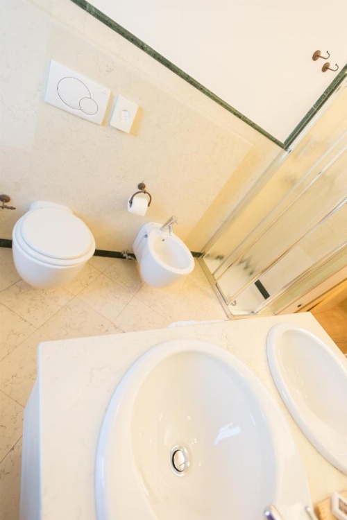 Hotel Touring image 43